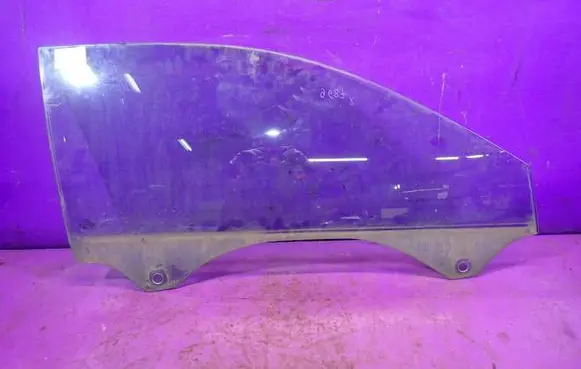 Audi A3 S3 8P Front door window glass four-door 