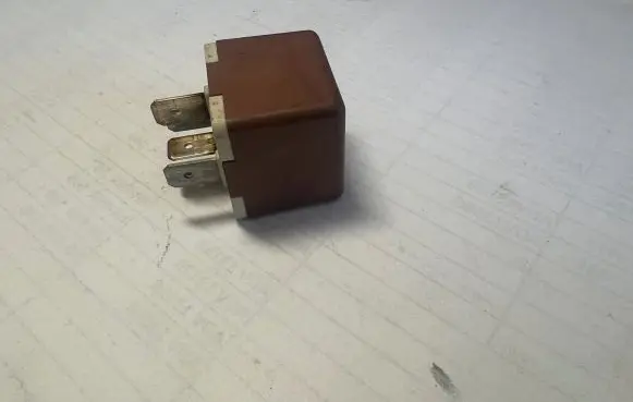 Nissan Micra Other relay 7700810929 12V25A 106004