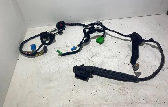 Volvo C30 Front door wiring loom 31295049 998438105