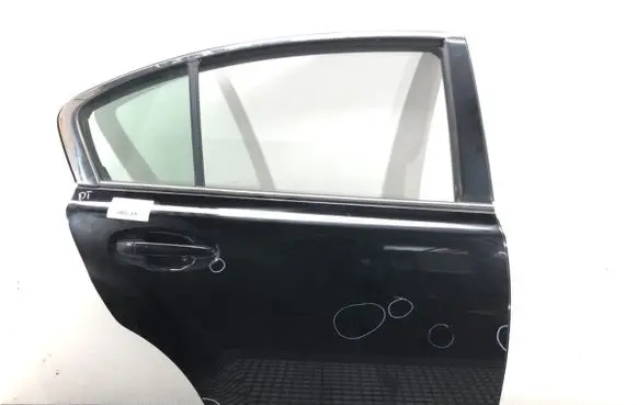 Subaru Legacy Rear door