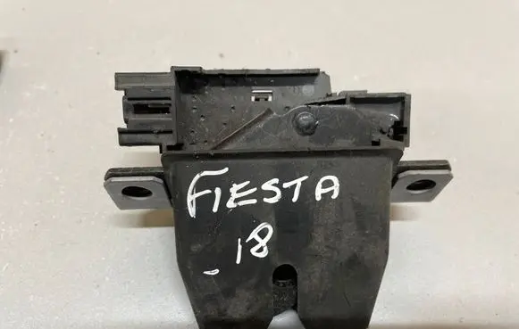 Ford Fiesta Tailgate/trunk/boot lock/catch/latch 324917 01041613000