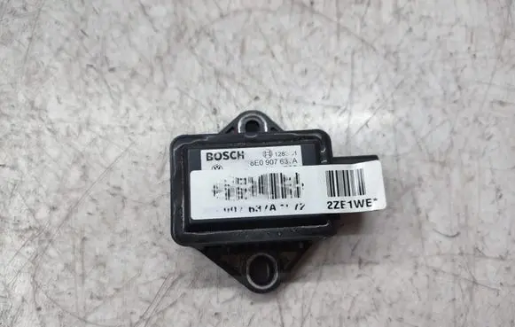 Volkswagen Phaeton ESP acceleration yaw rate sensor 8E0907637A
