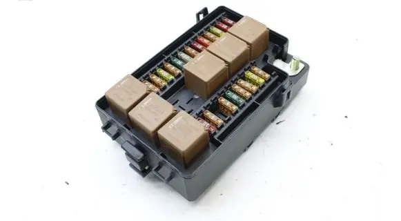 Jaguar XK8 - XKR Fuse box set LJG2822BB
