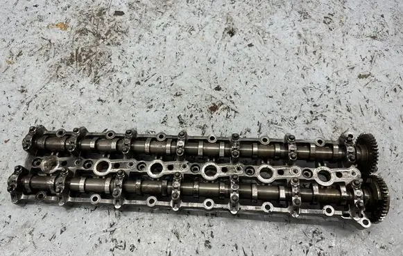 BMW 3 F30 F35 F31 Camshaft 7800044