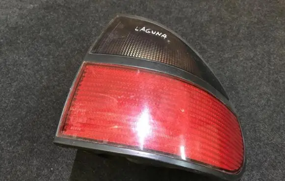 Renault Laguna I Rear/tail lights 7700820051