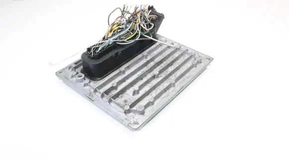 Ford Ka Engine control unit/module 6S6112A650BB