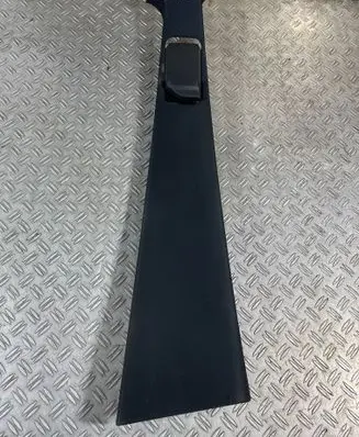 Mercedes-Benz ML W164 (B) pillar trim (top) A1646909825