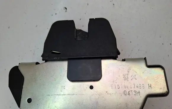 Citroen DS5 Tailgate/trunk/boot lock/catch/latch 9151487499