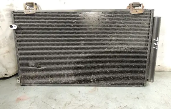 Toyota Corolla E120 E130 A/C cooling radiator (condenser) D171