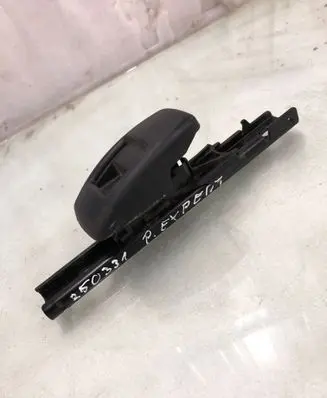 Peugeot Expert Seat belt height adjuster 9811404680