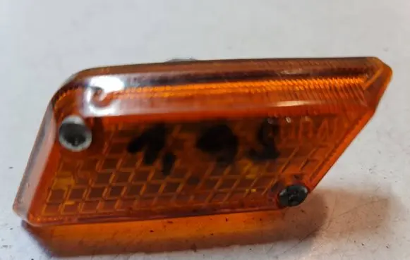 Lada 2103 1500-1600 Front fender indicator light VAZ2103 UP145P OCBAP