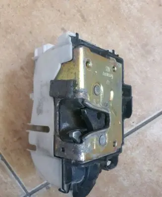 Front door lock