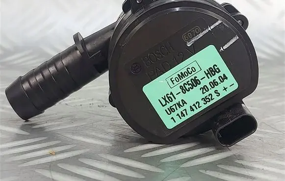 Ford Kuga III Water pump LX618C506HBG