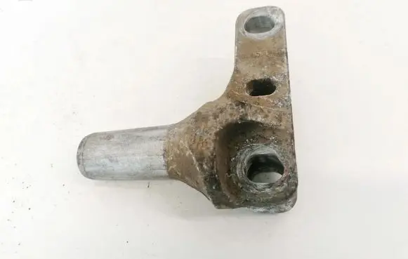 Volkswagen Jetta VI Engine mounting bracket HM345M10 HM3.45.M10
