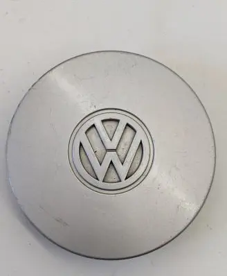 Volkswagen Golf III Original wheel cap 1H0601149