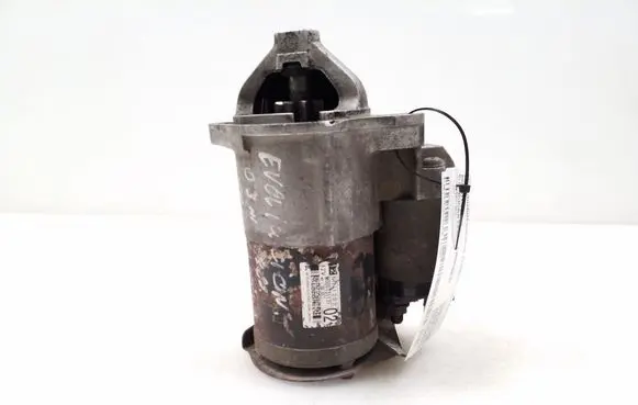 Mitsubishi Lancer Evolution Starter motor M000T31171