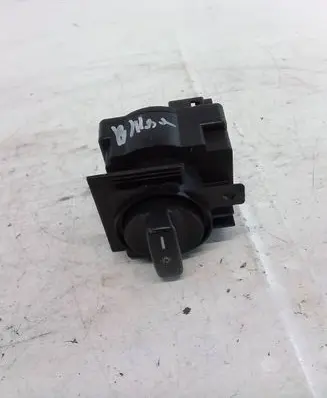 Mercedes-Benz B W245 Light switch 1695453004 32221501 0747314