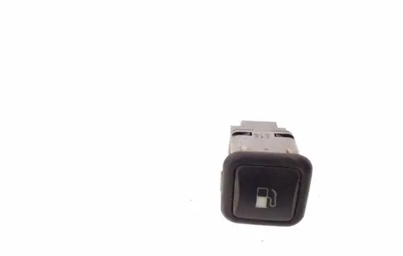 Volkswagen Golf IV Fuel tank opening switch 3B0959833A