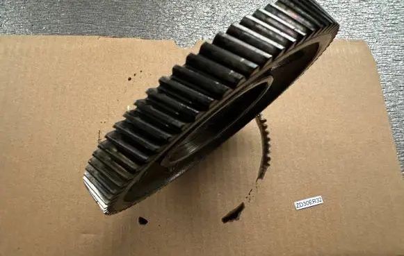 Nissan Patrol Y61 Fuel pump gear (pulley) 167352W200