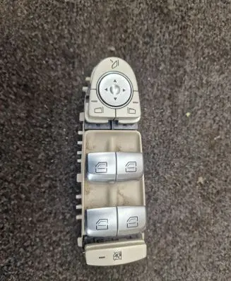 Mercedes-Benz S W222 Electric window control switch A2229052204