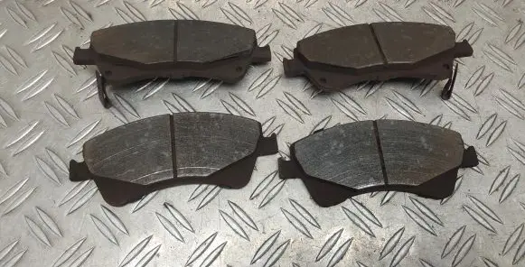 Toyota Verso Brake pads (front) 