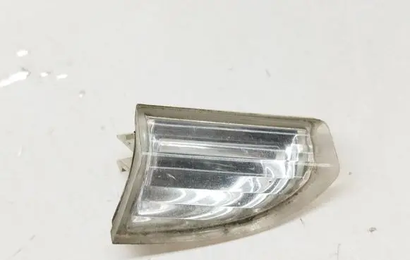 Volkswagen PASSAT CC Front reflector 3C8807717A 3C8807717