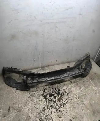 Volvo V50 Top upper radiator support slam panel 