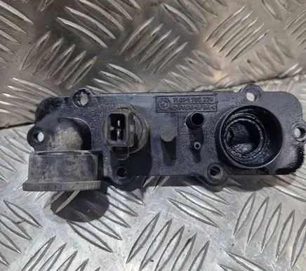BMW 5 E39 Intake manifold 11611703778 2900302349