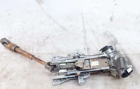 Mazda 5 Steering wheel axle zg511361h