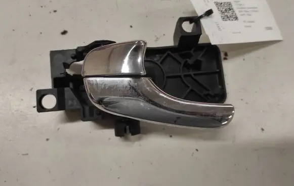 Jaguar S-Type Front door interior handle 2R8322601