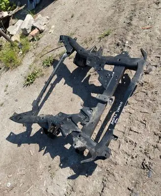 BMW X6 E71 Front subframe