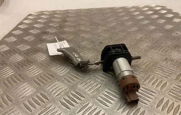 Volvo XC90 Seat adjustment motor C06710106