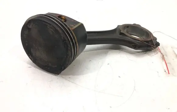 Mercedes-Benz E W211 Piston with connecting rod M271941