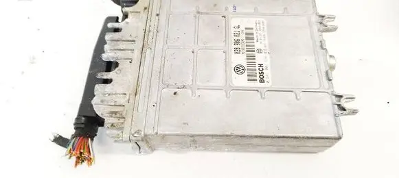 Volkswagen PASSAT B5 Engine control unit/module 028906021GL