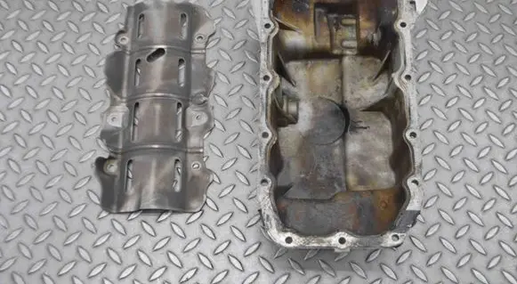 Oil sump