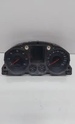 Volkswagen PASSAT B6 Speedometer (instrument cluster) A2C53194181
