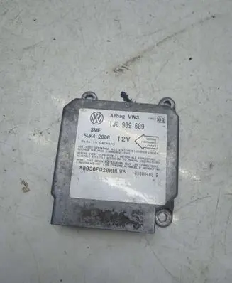 Volkswagen Golf IV Airbag control unit/module 600909605A