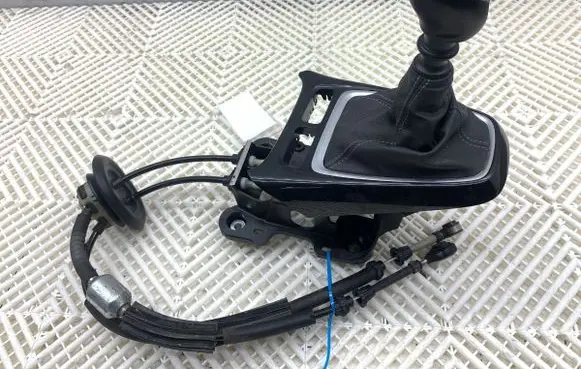 Opel Crossland X Gear shift rod 