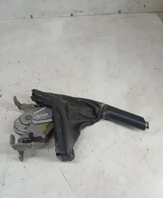 Handbrake/parking brake lever assembly