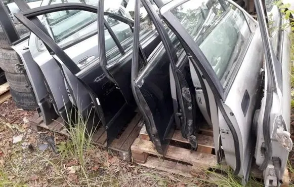 Rear door