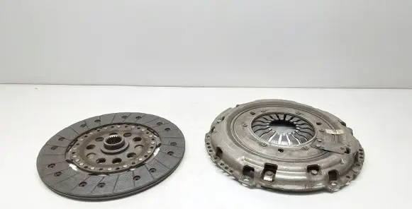 Volvo V40 Pressure plate 31492036 31492038