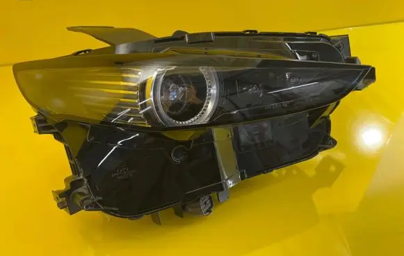 Mazda CX-30 Headlight/headlamp DGL2-67890