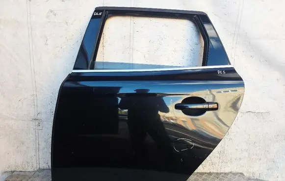 Rear door