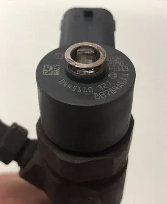 Opel Insignia A Fuel injector 0445110327