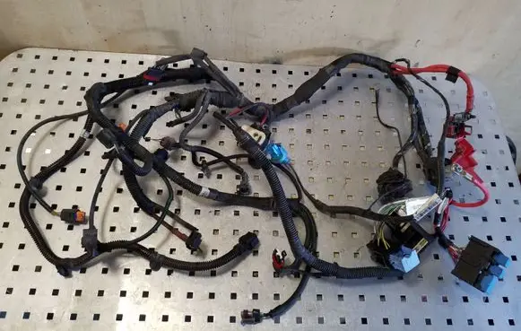 Dacia Sandero Engine installation wiring loom 240112631R