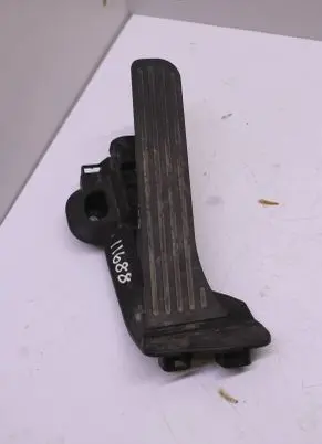 Volkswagen Golf V Accelerator throttle pedal 1K2721503M 6PV00874500