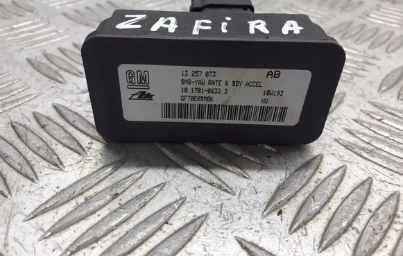 Opel Zafira B ESP (stability system) control unit 13257073