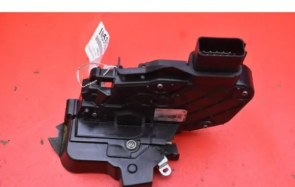 Volvo S80 Rear door lock 