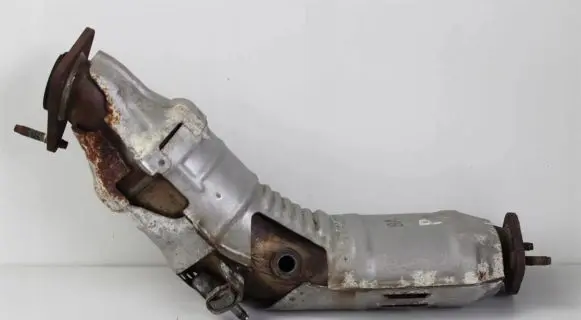 Infiniti Q50 Catalyst/FAP/DPF particulate filter 