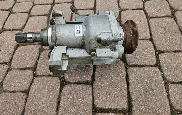 Volkswagen Golf VII Gearbox transfer box case 02Q409055D